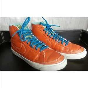 Retro Orange Leather Nike High Top SZ 7.5